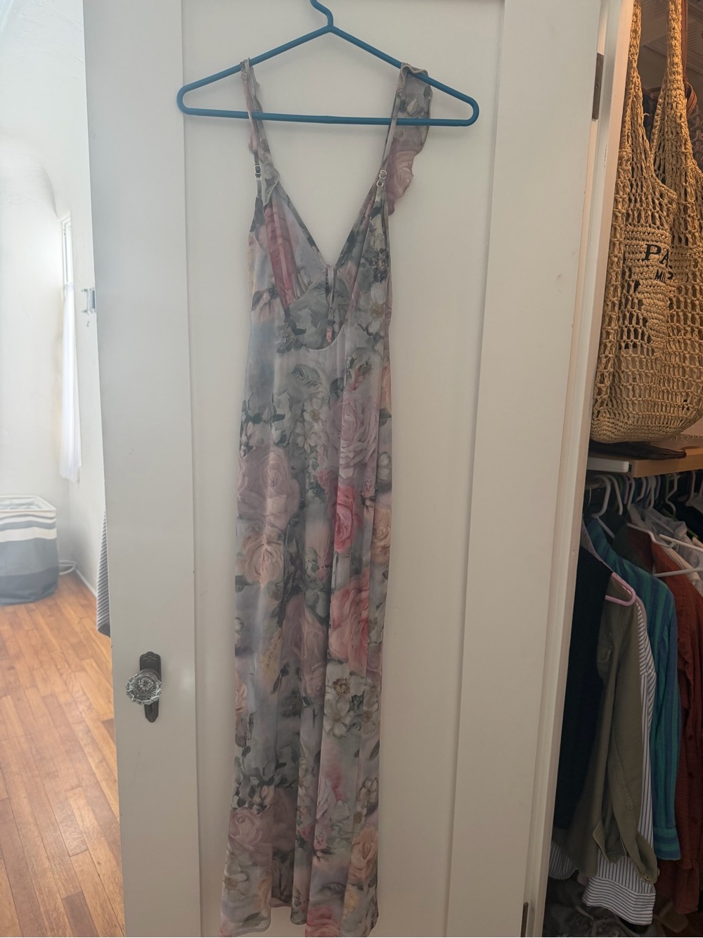 RESA Floral V-Neck Maxi Dress in Pink and Gray